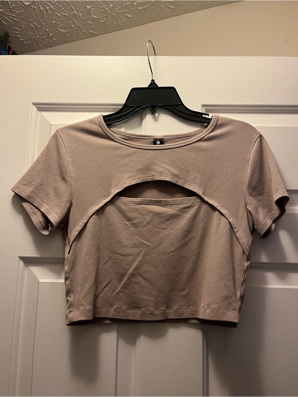 Velocity Dark Tan Cropped Athletic Top Size M